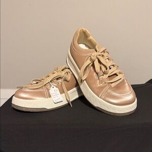 Women's Tan Sneakers